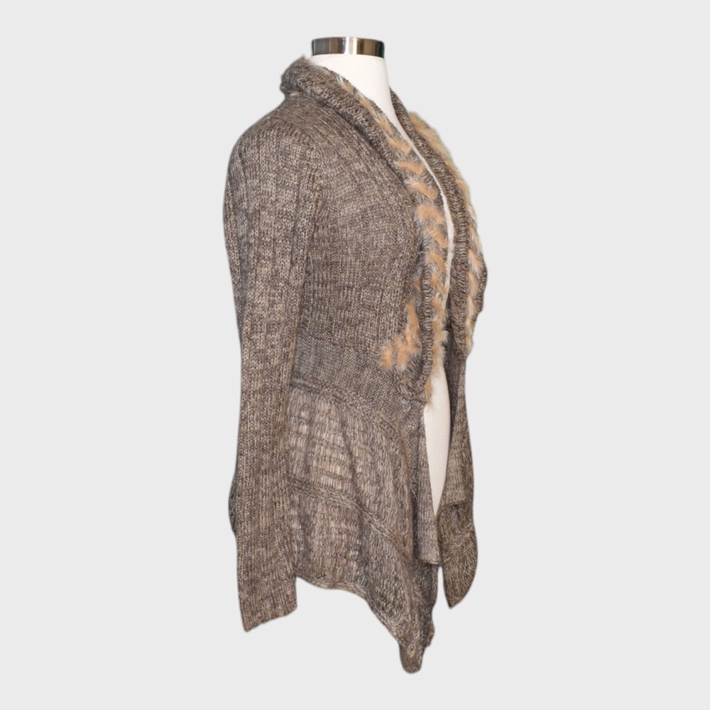 BKE Open Front Cardigan with Real Rabbit Fur Trim - Picture 2 of 5